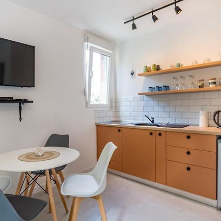 Cozy Apartment, 10 Minutes Walking Distance From The Old Town Κότορ Εξωτερικό φωτογραφία
