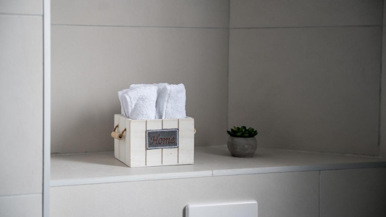 Cozy Apartment, 10 Minutes Walking Distance From The Old Town Κότορ Εξωτερικό φωτογραφία