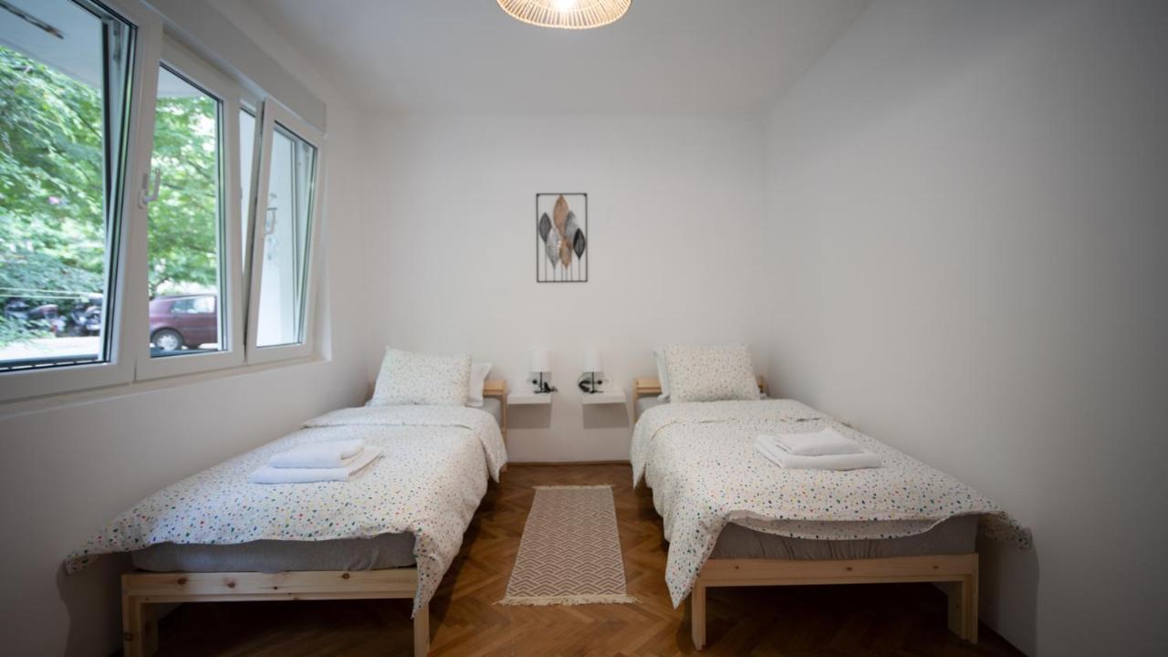 Cozy Apartment, 10 Minutes Walking Distance From The Old Town Κότορ Εξωτερικό φωτογραφία
