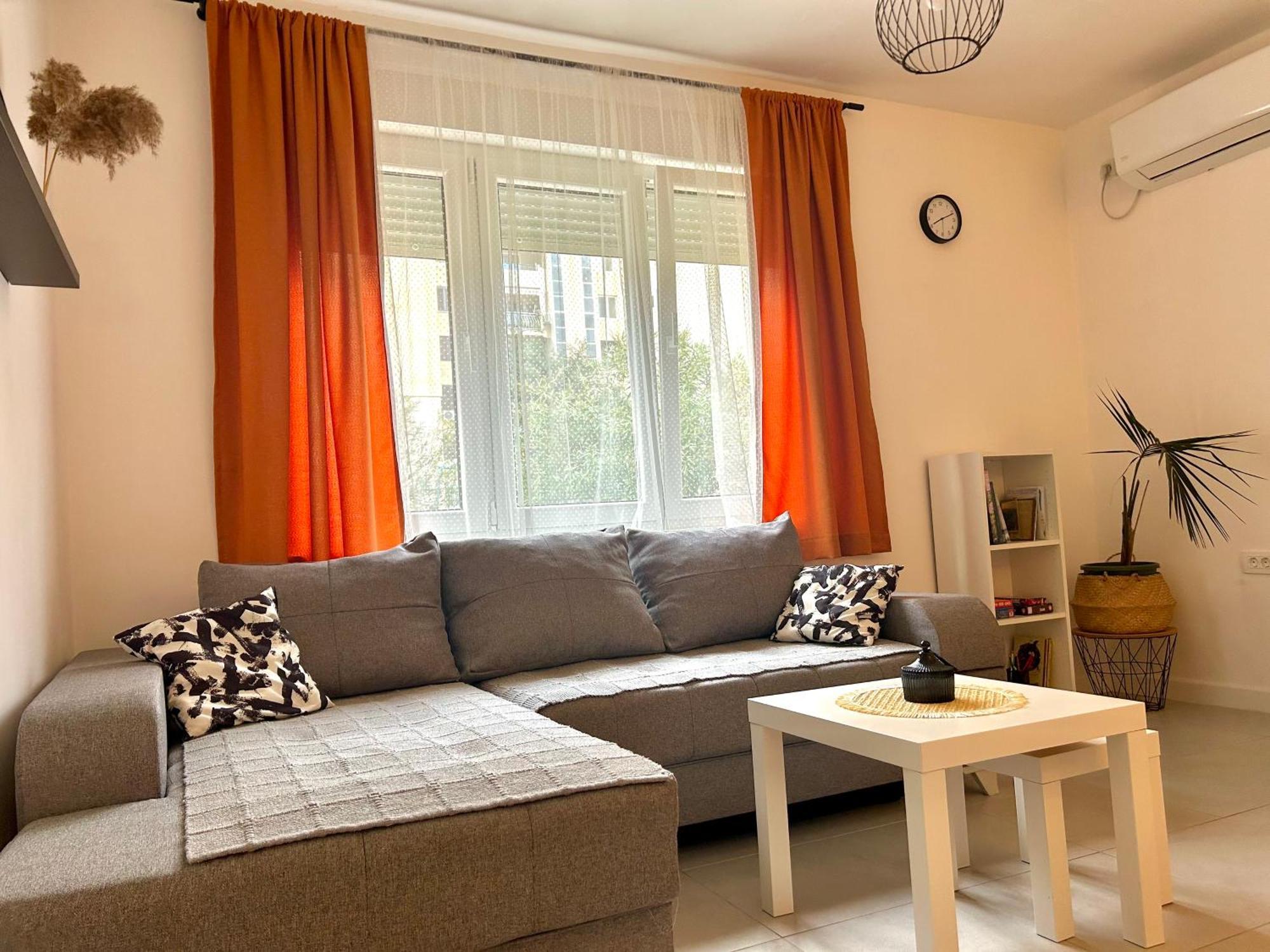 Cozy Apartment, 10 Minutes Walking Distance From The Old Town Κότορ Εξωτερικό φωτογραφία